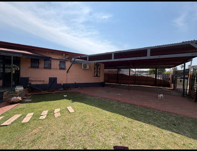 3 BEDROOM HOUSE FOR SALE IN DALVIEW